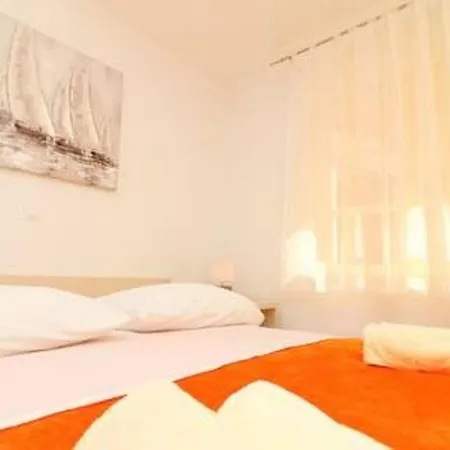 Seafront Silence - One Bedroom With Terrace And Sea View 公寓 特雷斯塔尼克