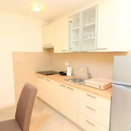 Seafront Silence - One Bedroom With Terrace And Sea View